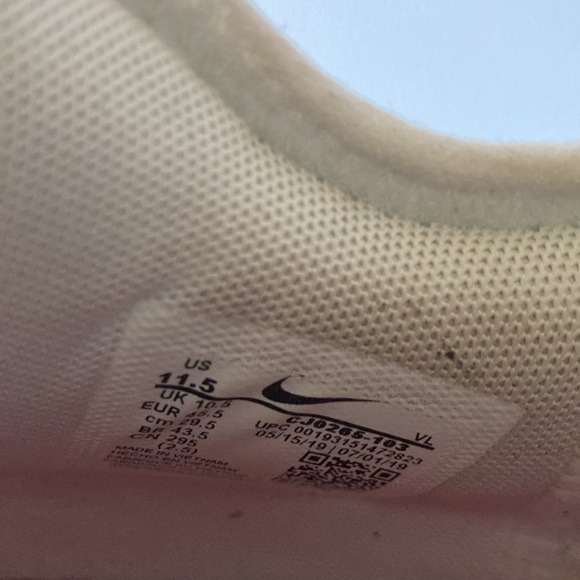 Nike Huarache 7 lacrosse cleats. - Picture 7 of 7